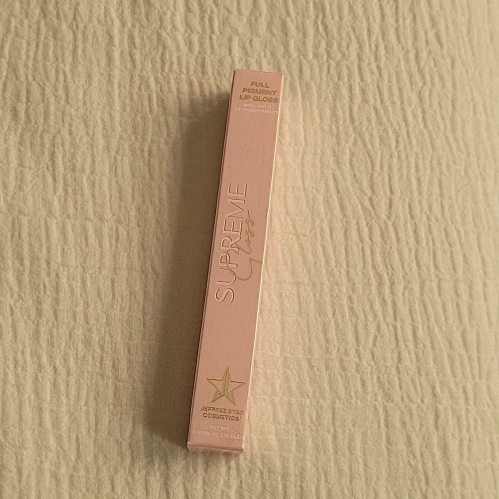 Jeffree Star Supreme Gloss 714 Soft Coral NIB